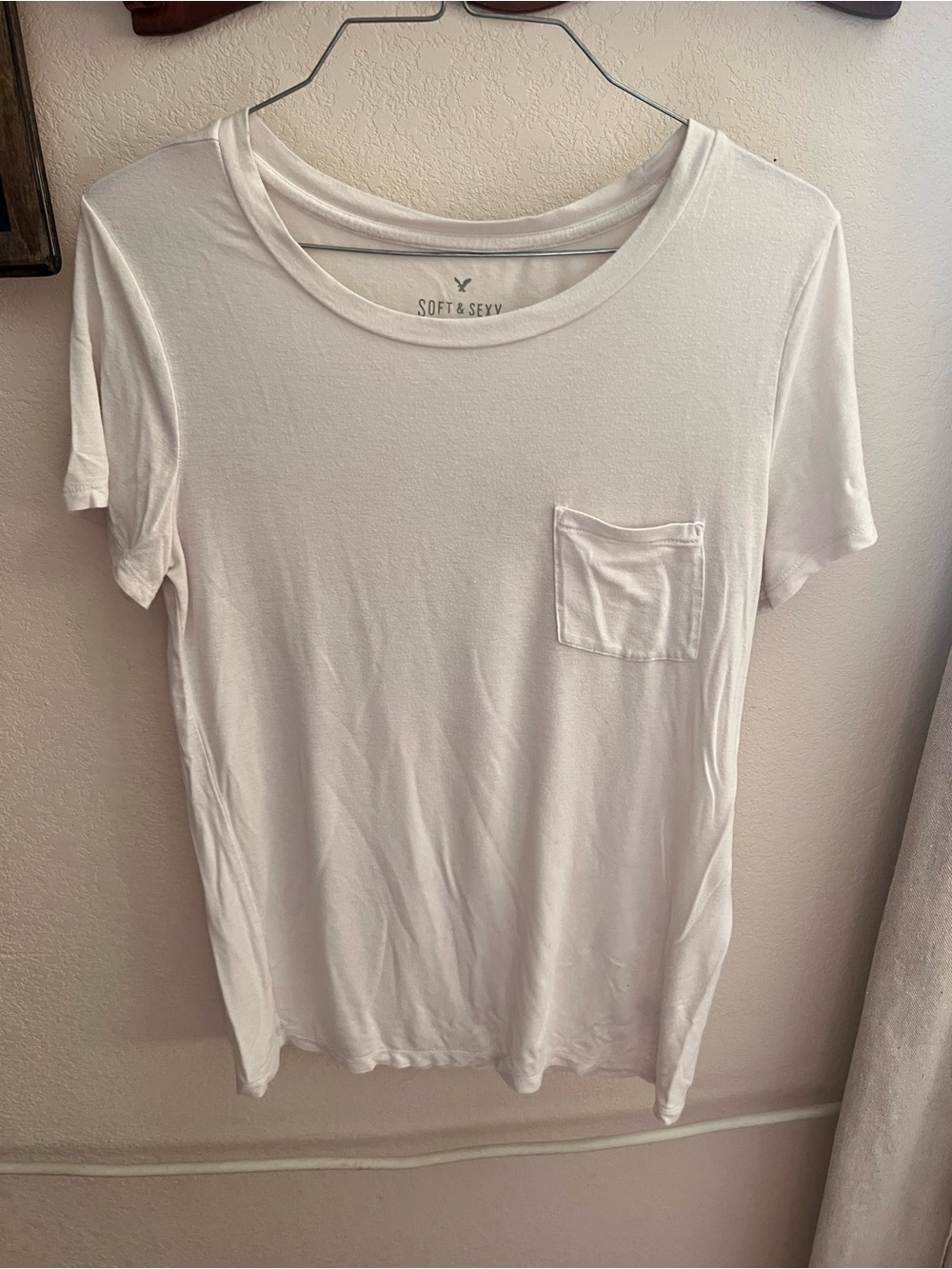 American Eagle Outfitters Soft & Sexy Light Cream Pocket Tee